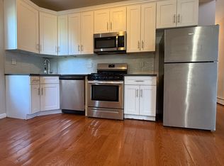 142 N Terrace Ave, Mount Vernon, NY 10550