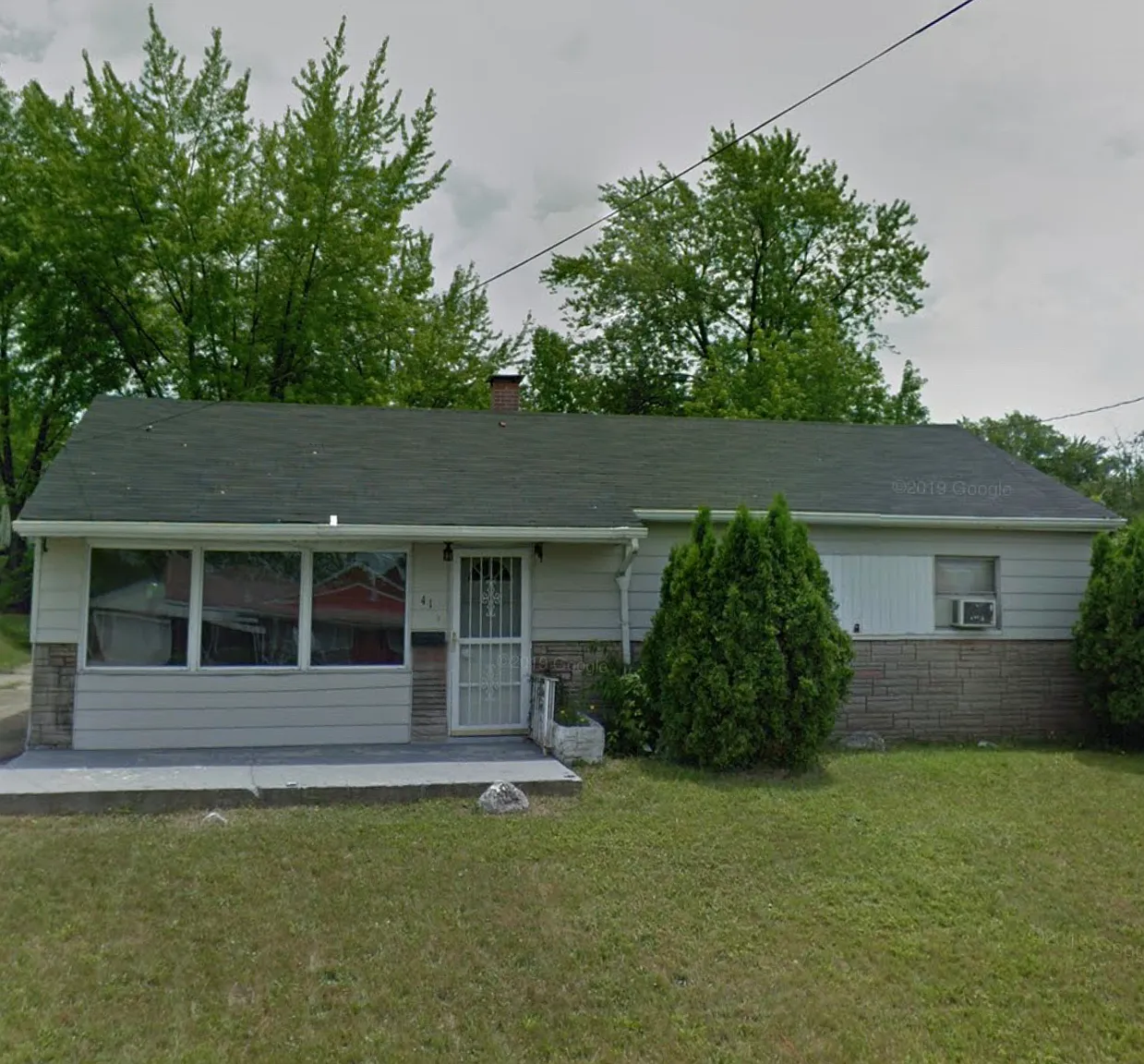 41 Whitman Ln photo 1