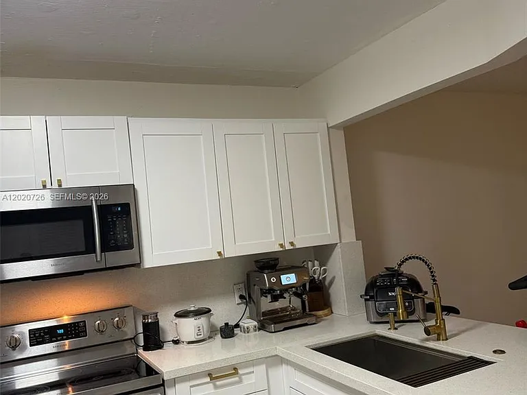 1770 NE 191st St #8141 — Photo 3