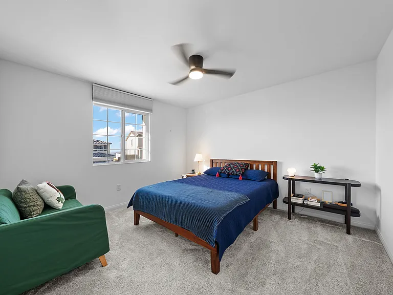 23912 Phoebe Dr — Photo 36