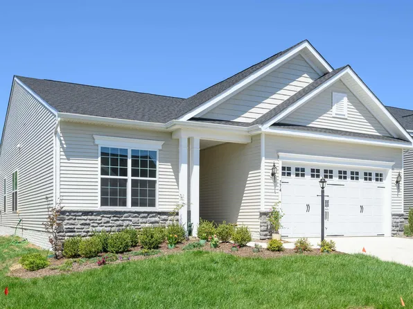 774 Four Seasons Dr, Ruckersville, VA 22968