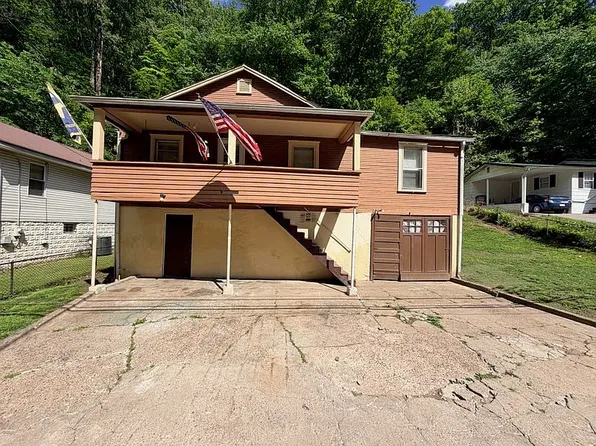 836 S Park Rd SE, Charleston, WV 25304