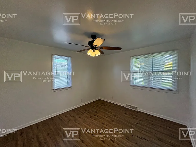 714 Buchholz St — Photo 8