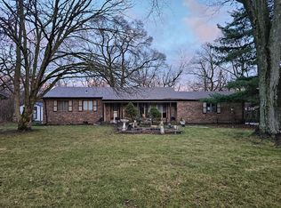 7417 Iddings Ct, Merrillville, IN 46410