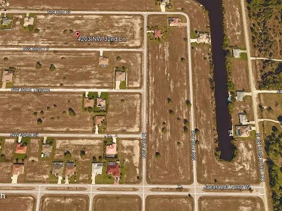 3rd image of 4203 NW 32nd Ln
