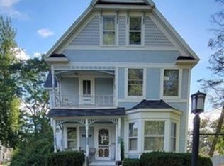 103 N Maple St, Momence, IL 60954