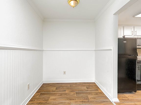 5th image of 1265 W Ocean View Ave #B2