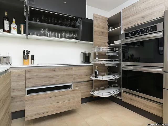 The Ricchi Luxury Condominiums — Photo 1