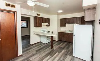 9201 Kennedy Ave #1A — Photo 4