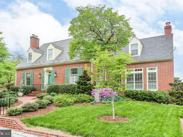 809 Cornell St, Fredericksburg, VA 22401