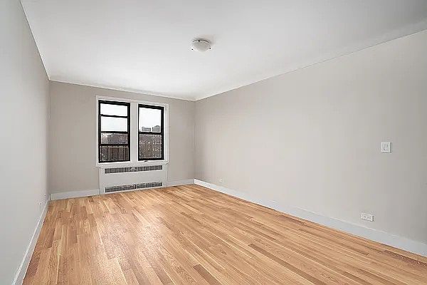 1st image of 45-41 39th Pl #2M