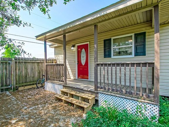 3rd image of 21365 Southern Pines Blvd