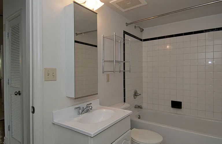 2 BEDROOM 1 BATH