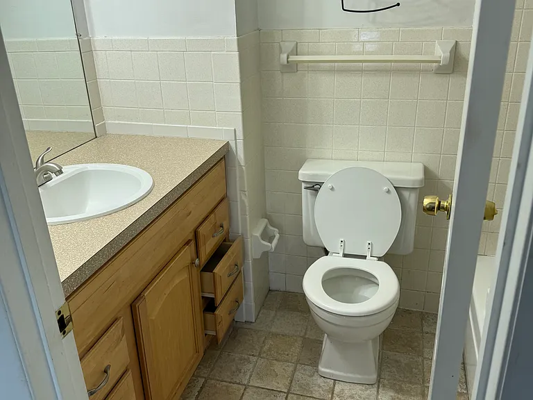 1625 Cedarwood Dr #214 — Photo 6