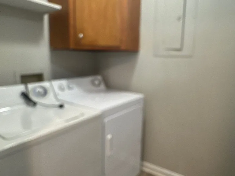5807 Larkgrove Dr — Photo 11
