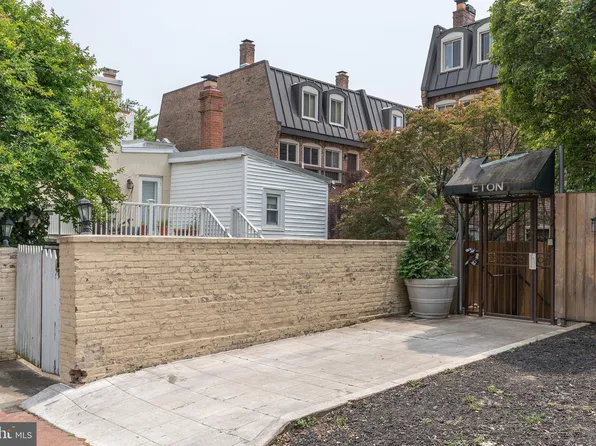 1222 Eton Ct NW #T18, Washington, DC 20007