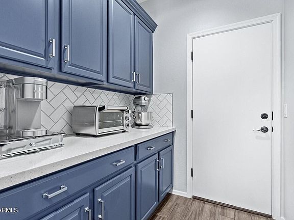 4th image of 26880 N 99th Dr