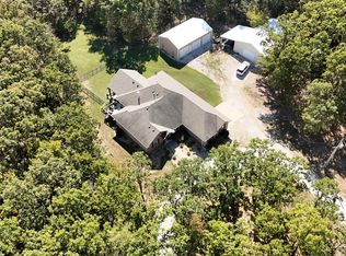 830 E 412th Rd, Bolivar, MO 65613