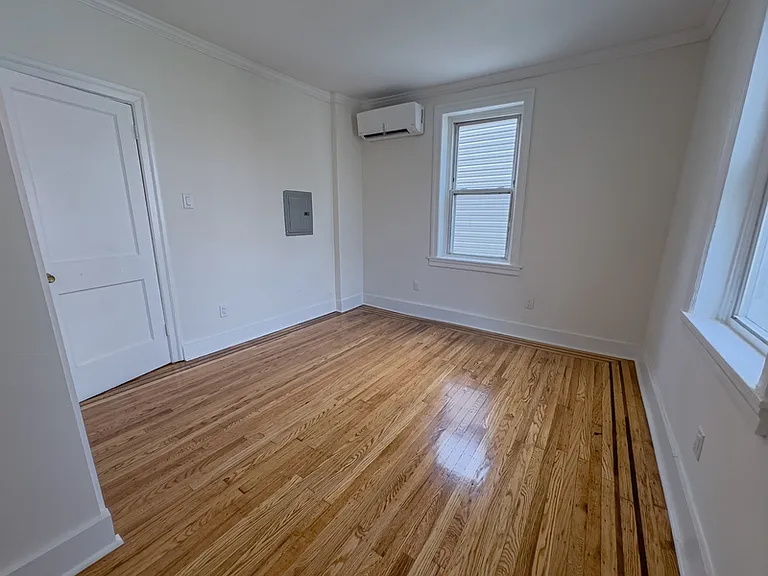 1223 N Franklin St #3R — Photo 40
