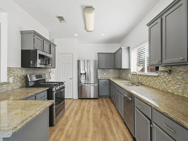 2910 Cocona Ln — Photo 19