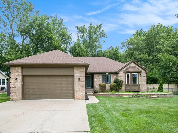 26803 Alray St, Chesterfield, MI 48051