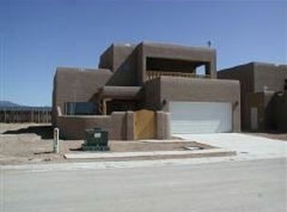 3 N Calle Del Oro Rd, Santa Fe, NM 87507