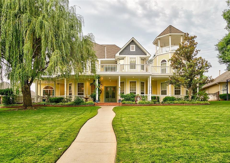 1st image of 4105 Lake Dr