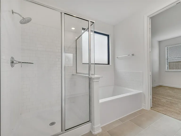 4116 Silver Falls Ln — Photo 17