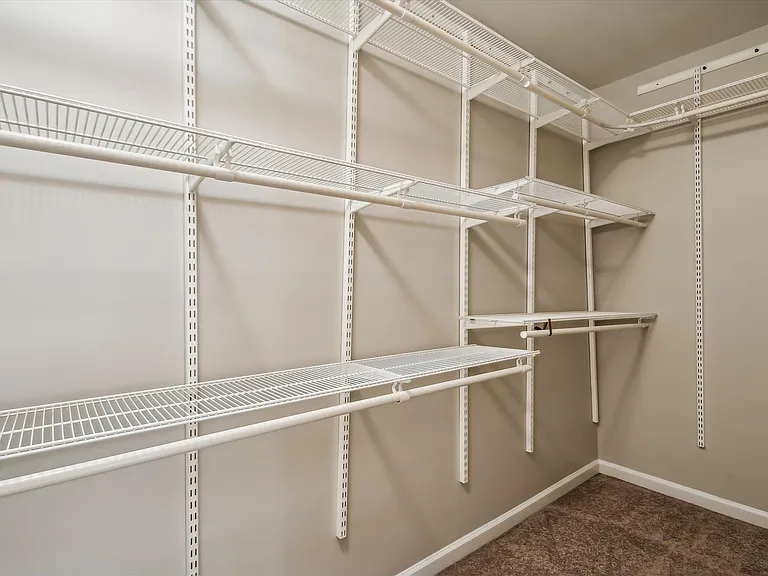 6733 Sullivan Way — Photo 42