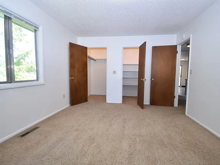 411 N 16th Ave #A — Photo 12