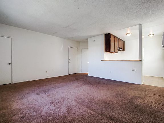 5th image of 11438 Killion St APT 7