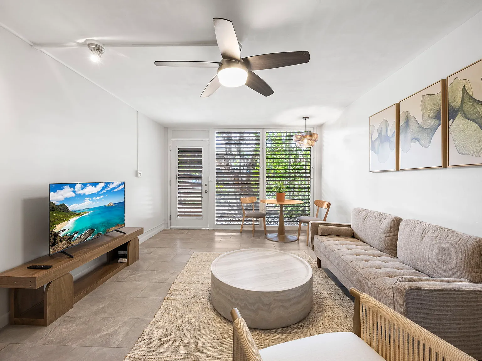 1 bed, 480 sqft, $2,450 — Photo 2