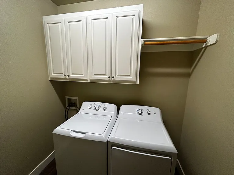 1209 Pinot Dr — Photo 21