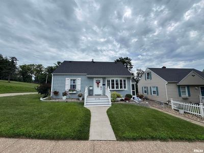 3125 Pershing Blvd, Clinton, IA, 52732