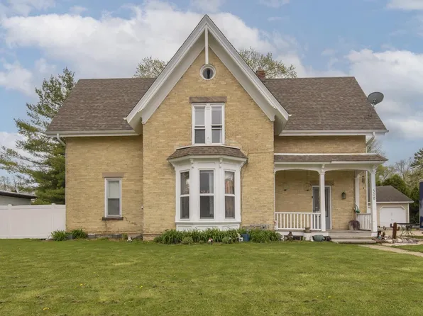 308 S Kettle Moraine DRIVE, Slinger, WI 53086