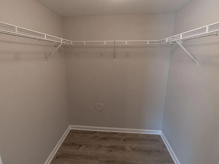 1403 Bodie Dr — Photo 12