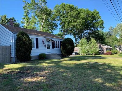 59 Roosevelt St, Warwick, RI, 02888