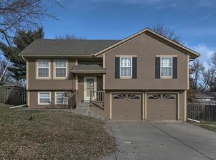 1500 SE 3rd St, Lees Summit, MO 64063