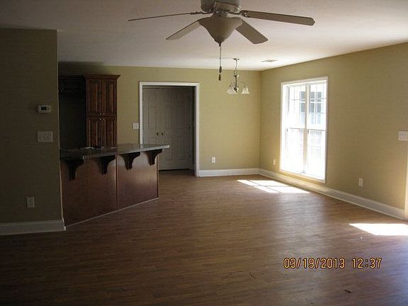 3rd image of 1160 Lee Road 259