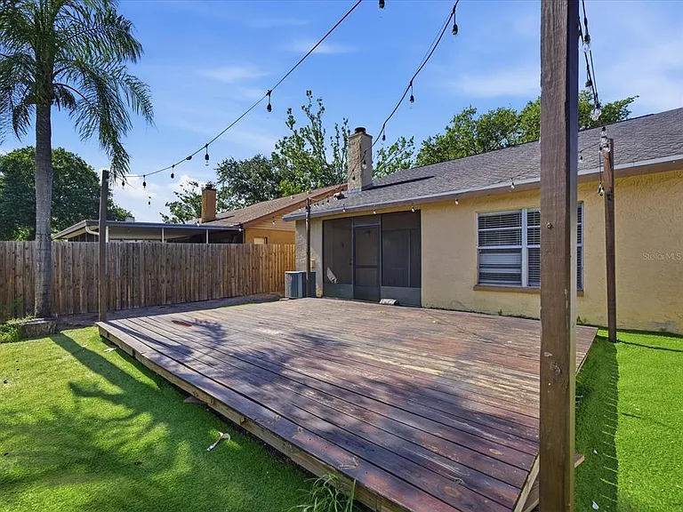 7615 Lemon Wood Ct — Photo 39