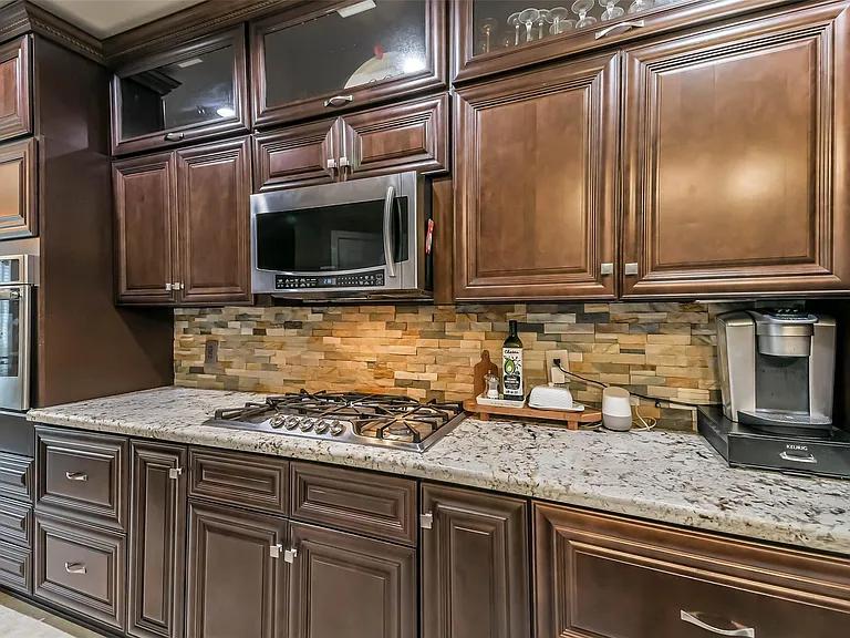 20319 Umber Oak Ct — Photo 21