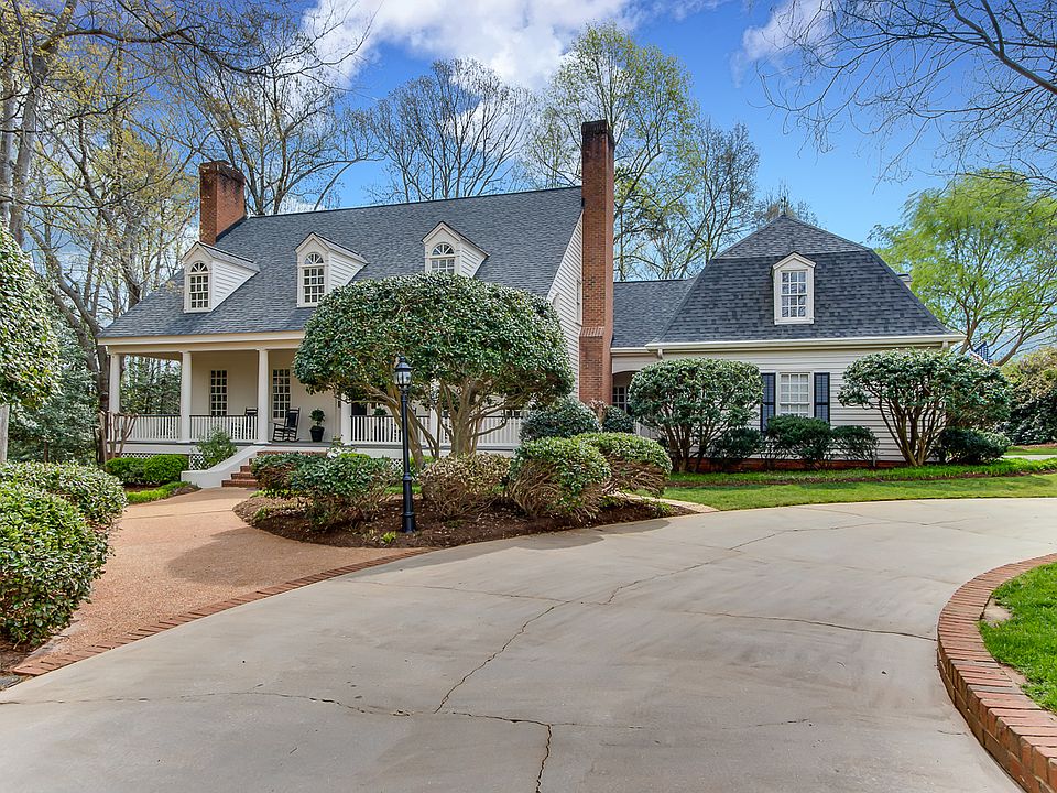 1st image of 200 Land Grant Dr