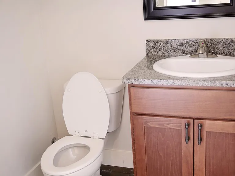 205 S Western Ave #1 — Photo 8