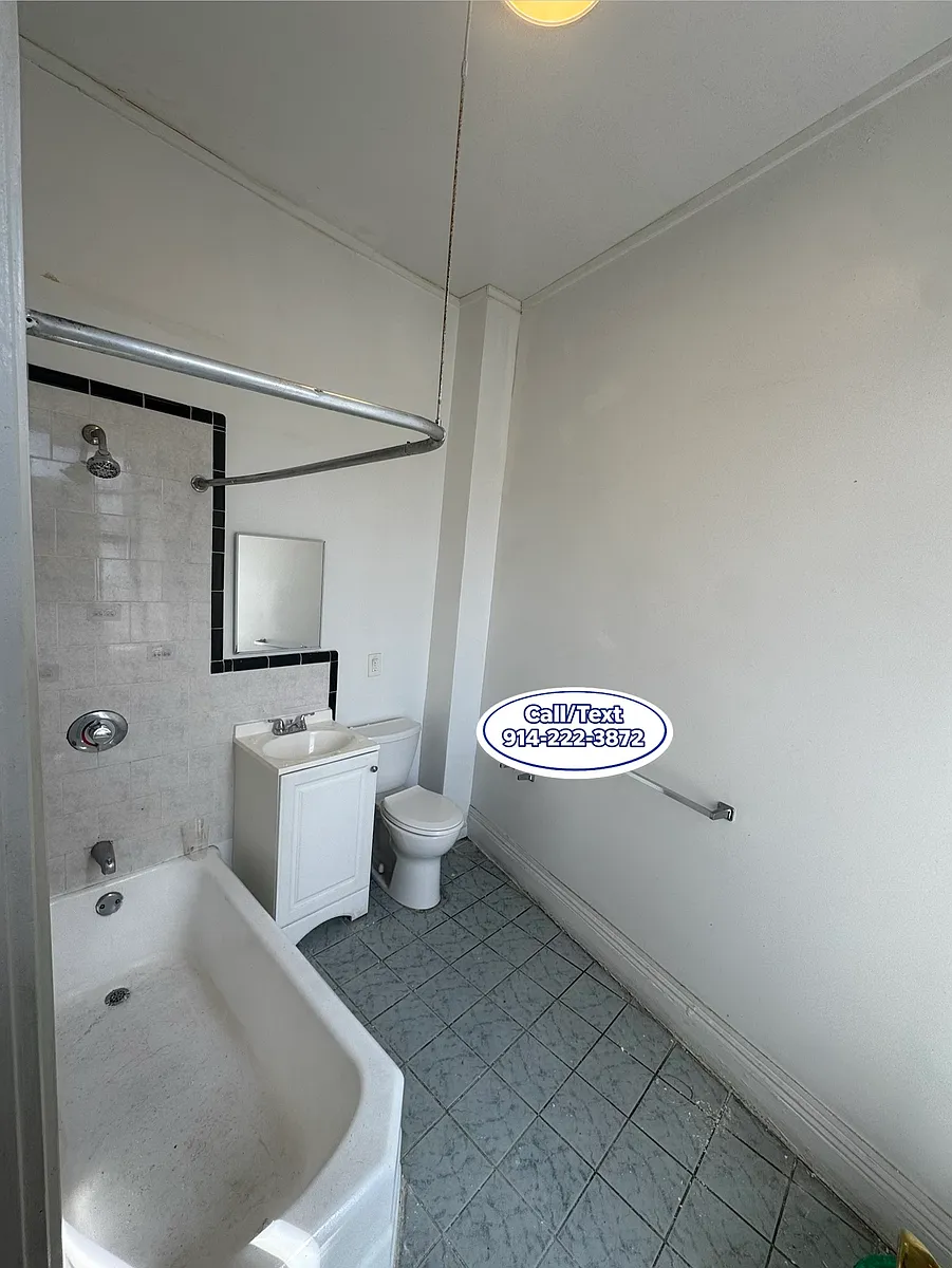 Building Photo - 73 N Broadway #2S