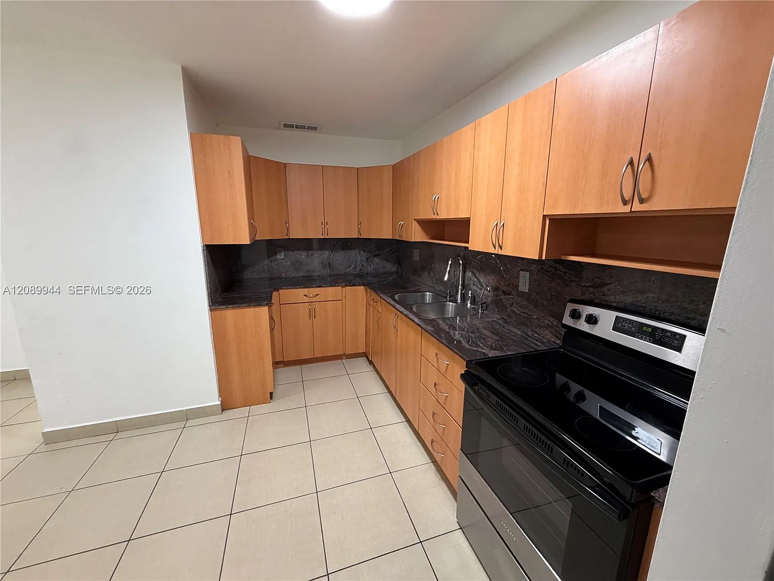 Westhaven Heights 1st Add — Photo 3