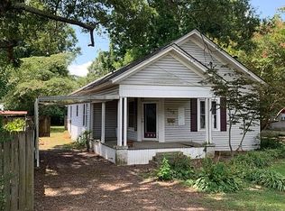 808 E 8th St, Stuttgart, AR 72160