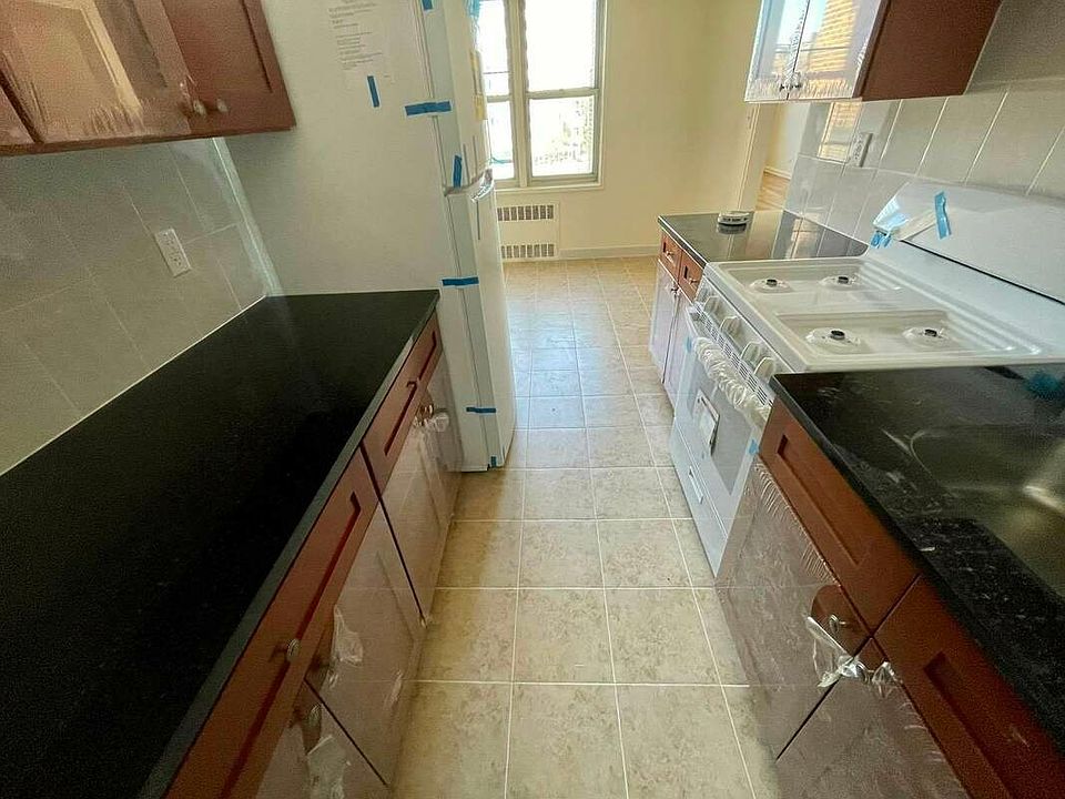 1st image of 64-41 Saunders St #2117