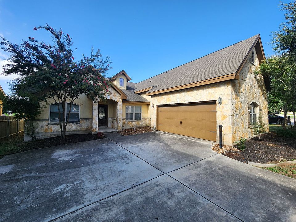 1st image of 803 Lodge Creek Dr