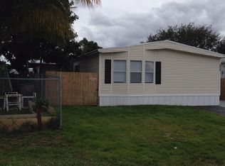 23138 Rainbow Rd, Boca Raton, FL 33428