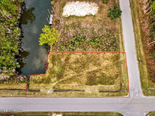 5203 Gulf St Lot 1, Bay Saint Louis, MS 39520